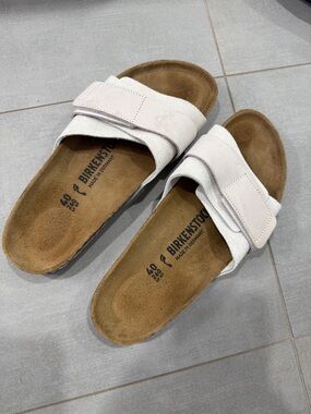Birkenstock Sandals Size 40 (women’s 9.5)